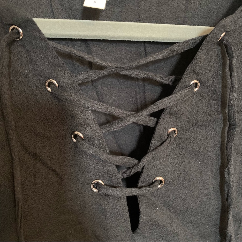Lace-up Blouse - Picture 2 of 5